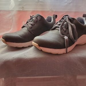 Nurse mate Align Velocity size 7